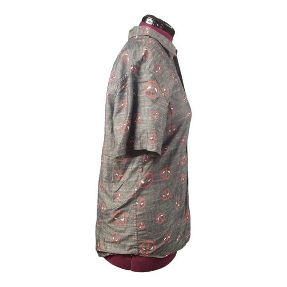 DEADPOOL. button down shirt. Large. (Sku477) - Picture 2 of 11